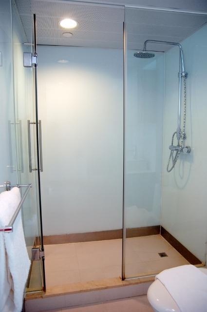 Equinox Mercury Serviced Apartments Hong Kong Room photo